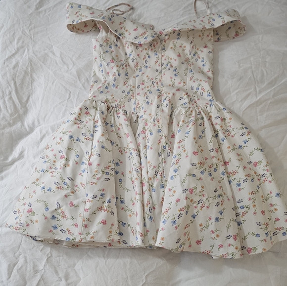 HOUSE OF CB Elida White Posy Print Corset Mini Dress Medium - Picture 8 of 10